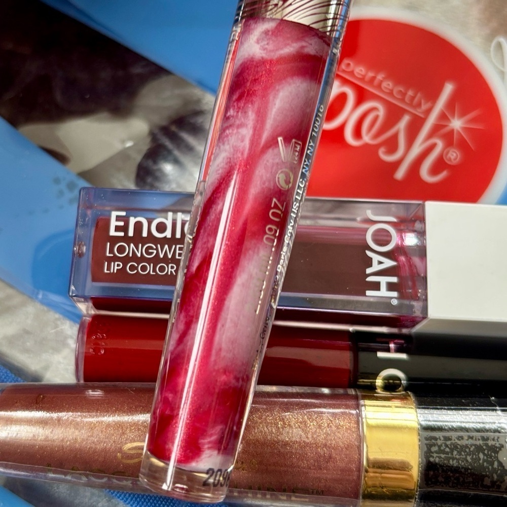 Brand New Lipstick Lip Gloss Bundle Sephora 96 RED VELVET Sally Hansen JOAH Bag - Picture 5 of 16